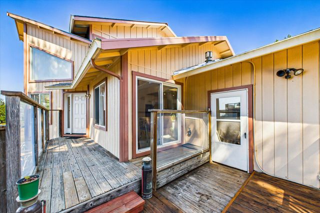 14 High Court, Shelter Cove, CA 95589