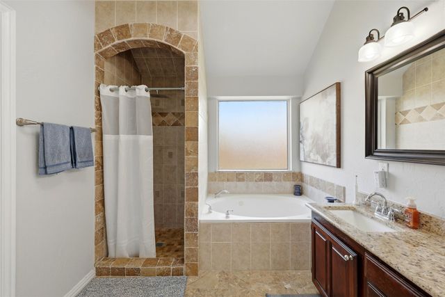 3623 Canyon Oaks Drive, Carrollton, TX 75007