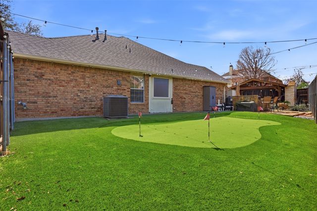 3623 Canyon Oaks Drive, Carrollton, TX 75007