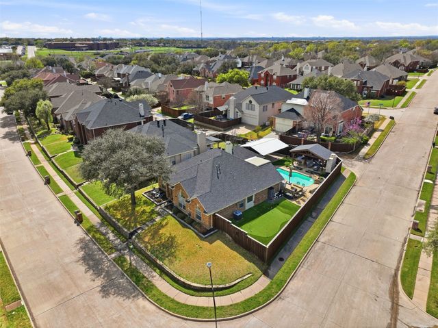 3623 Canyon Oaks Drive, Carrollton, TX 75007