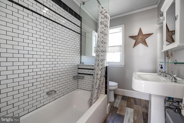 18 E SUMMERFIELD AVE, Collingswood, NJ 08108