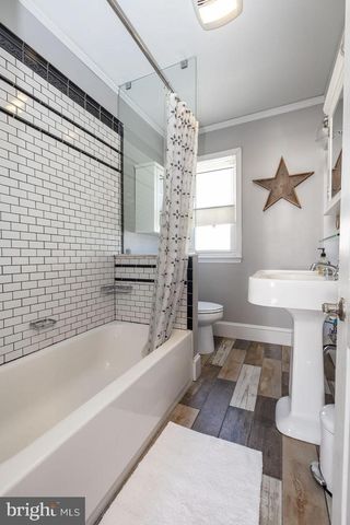 18 E SUMMERFIELD AVE, Collingswood, NJ 08108