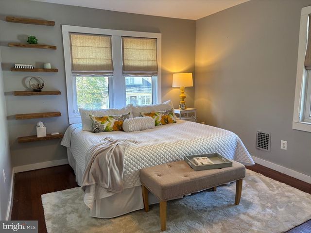 18 E SUMMERFIELD AVE, Collingswood, NJ 08108