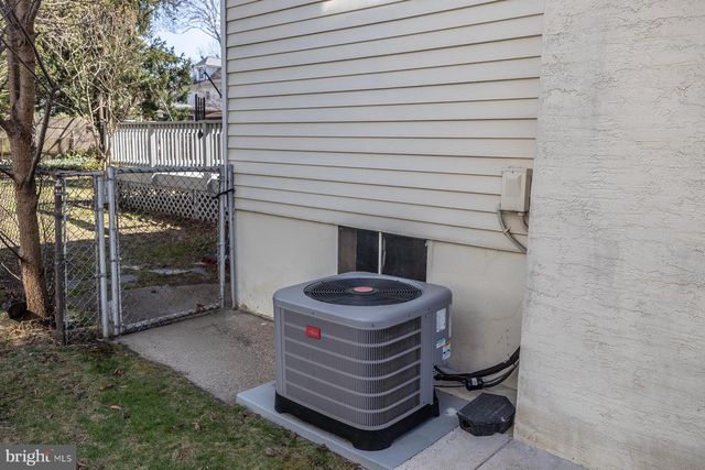 18 E SUMMERFIELD AVE, Collingswood, NJ 08108