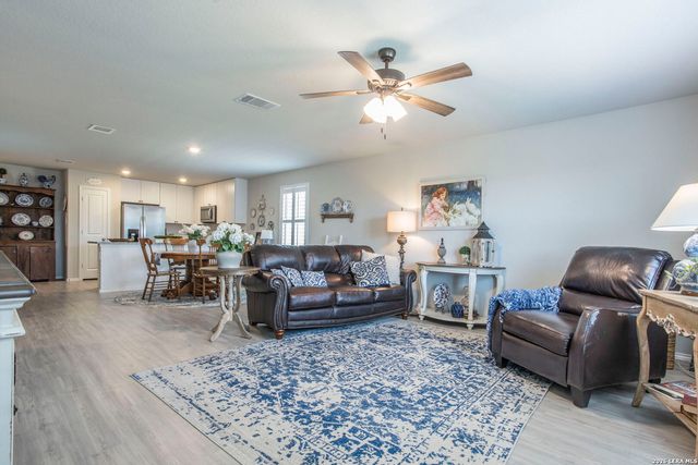 2527 Pechora Pipit, New Braunfels, TX 78130