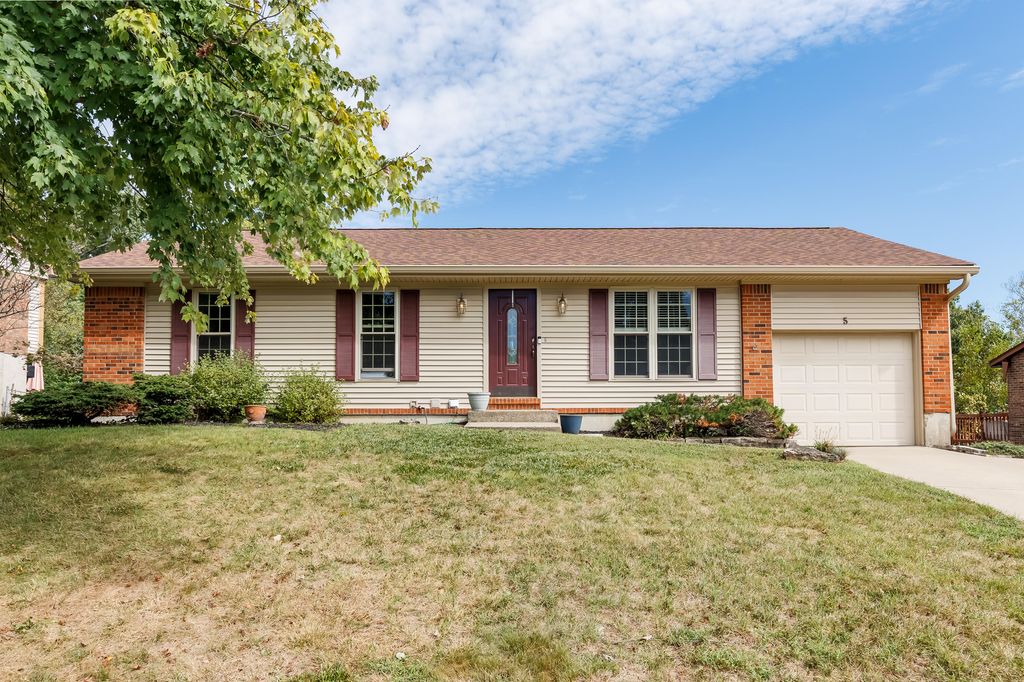 5 Timberview Court, Highland Heights, KY 41076