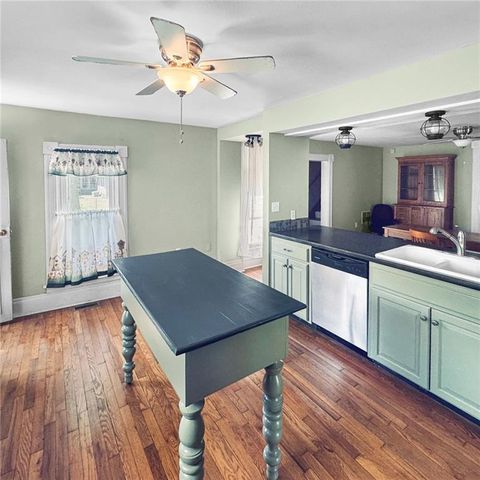 206 W Chestnut Street, Odessa, MO 64076