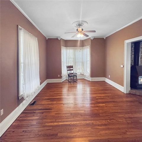 206 W Chestnut Street, Odessa, MO 64076