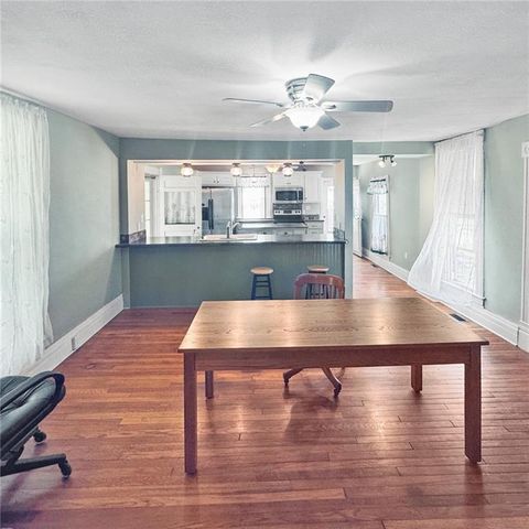 206 W Chestnut Street, Odessa, MO 64076