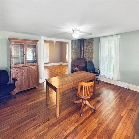 206 W Chestnut Street, Odessa, MO 64076