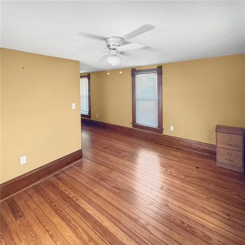 206 W Chestnut Street, Odessa, MO 64076