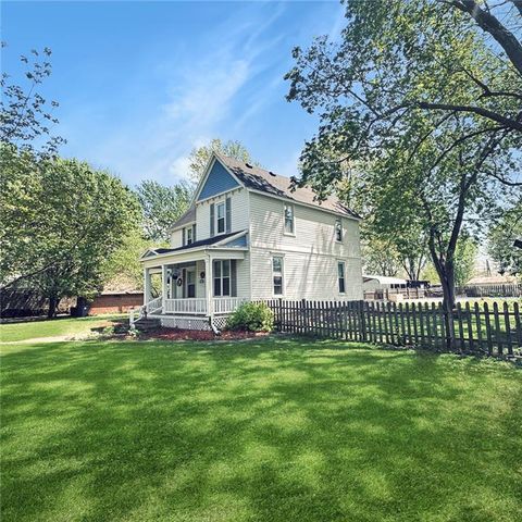 206 W Chestnut Street, Odessa, MO 64076