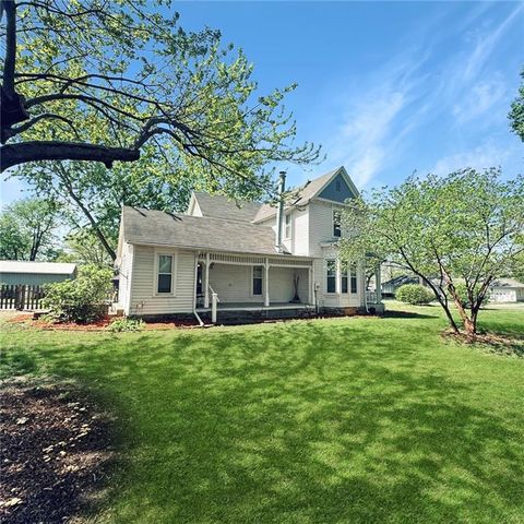 206 W Chestnut Street, Odessa, MO 64076