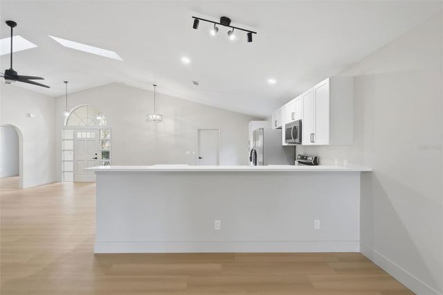 1071 KELLY CREEK CIRCLE, Oviedo, FL 32765