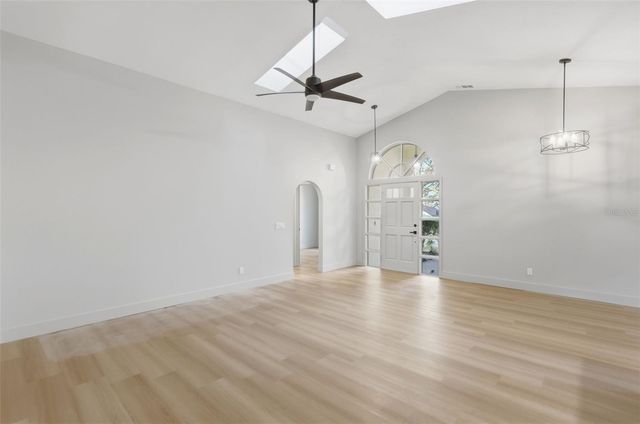 1071 KELLY CREEK CIRCLE, Oviedo, FL 32765