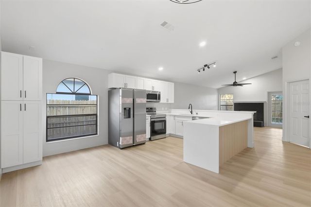 1071 KELLY CREEK CIRCLE, Oviedo, FL 32765