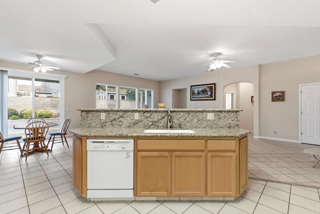 1800 Hemstead Ct, Modesto, CA 95355