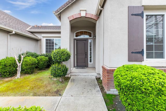 1800 Hemstead Ct, Modesto, CA 95355