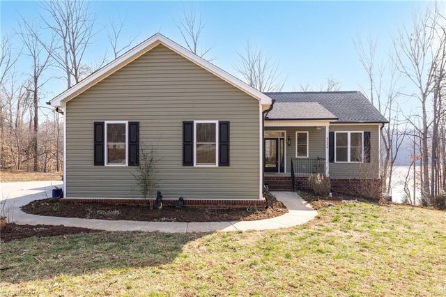 6030 Pauline Lane, Belews Creek, NC 27009