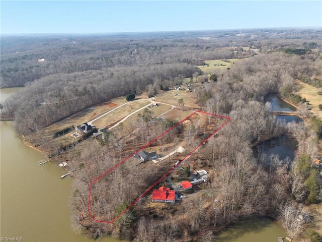 6030 Pauline Lane, Belews Creek, NC 27009