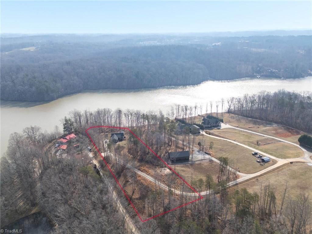 6030 Pauline Lane, Belews Creek, NC 27009