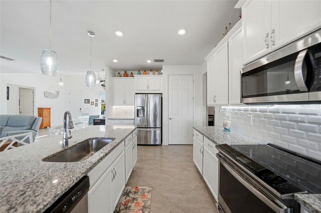 9401 PRESIDENT CIRCLE, Port Charlotte, FL 33981