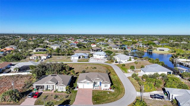 9401 PRESIDENT CIRCLE, Port Charlotte, FL 33981