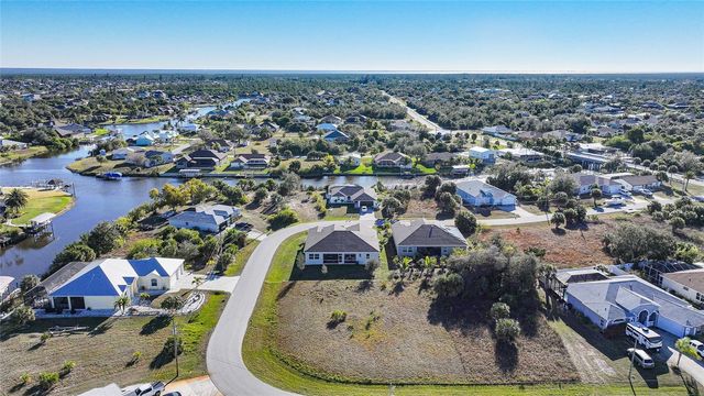 9401 PRESIDENT CIRCLE, Port Charlotte, FL 33981