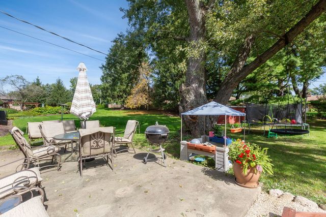 3720 Spring Grove Road, Johnsburg, IL 60051