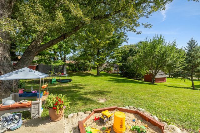 3720 Spring Grove Road, Johnsburg, IL 60051