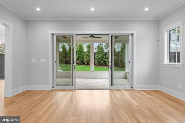 7005 EXFAIR RD, Bethesda, MD 20814