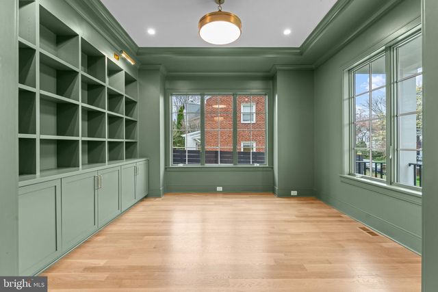 7005 EXFAIR RD, Bethesda, MD 20814