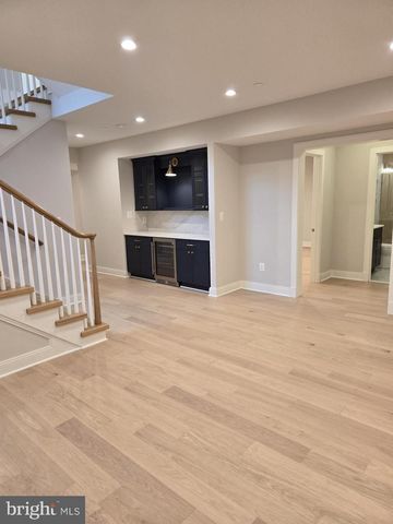 7005 EXFAIR RD, Bethesda, MD 20814