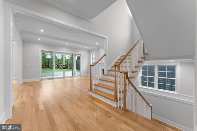 7005 EXFAIR RD, Bethesda, MD 20814