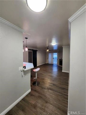 1200 Gaviota Avenue 206, Long Beach, CA 90813