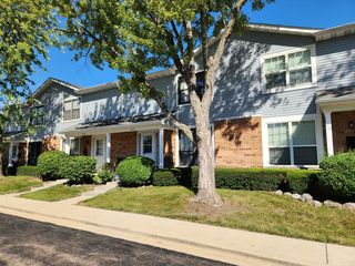 4141 Continental Drive, Waukegan, IL 60087