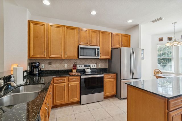 175 Bayberry Cir 1005, St Augustine, FL 32086