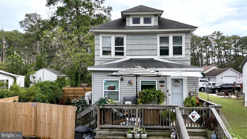 279 S SOMERSET AVE, Crisfield, MD 21817