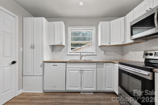 2216 Milton Road, Charlotte, NC 28215