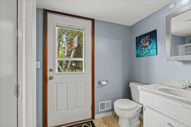 103 Birchwood Avenue, Holland, MI 49423