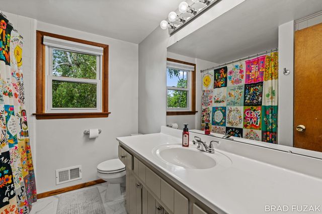 103 Birchwood Avenue, Holland, MI 49423