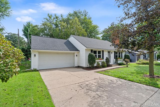 103 Birchwood Avenue, Holland, MI 49423