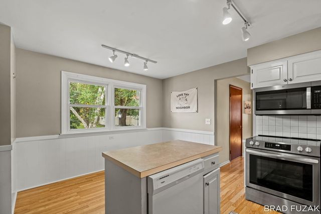 103 Birchwood Avenue, Holland, MI 49423