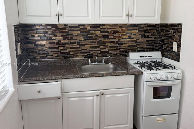 8020 Abbott Avenue 7, Miami Beach, FL 33141