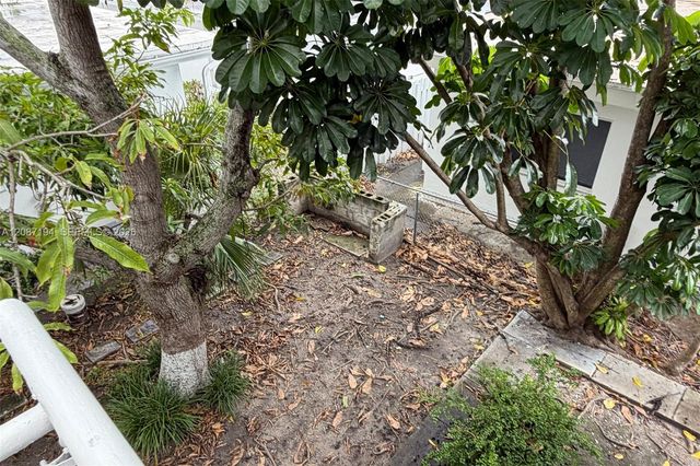 8020 Abbott Avenue 7, Miami Beach, FL 33141