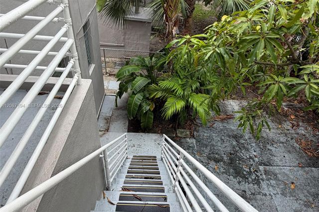 8020 Abbott Avenue 7, Miami Beach, FL 33141