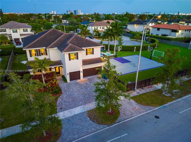 11 NW 122nd Ave, Miami, FL 33182