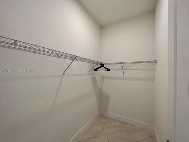 11 NW 122nd Ave, Miami, FL 33182