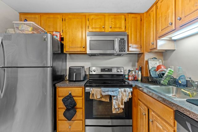 175 Quincy Shore Dr B66, Quincy, MA 02171