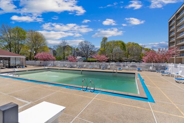 175 Quincy Shore Dr B66, Quincy, MA 02171